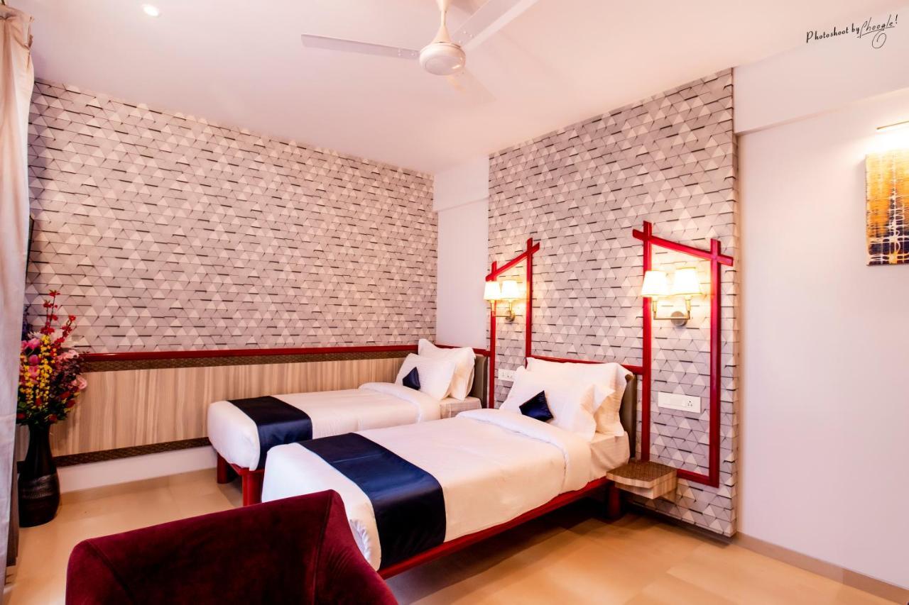 Hotel Prabha Palace Ahmednagar Eksteriør bilde