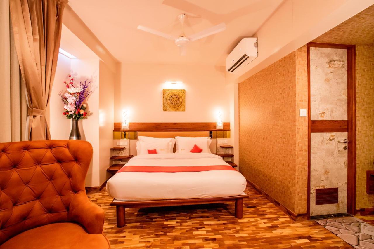 Hotel Prabha Palace Ahmednagar Eksteriør bilde